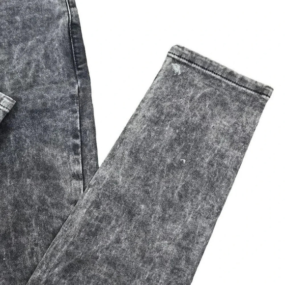 Forever 21 Skinny Jeans Women's Size 26 Black Mid Rise Charcoal Wash Distressed - Picture 8 of 8